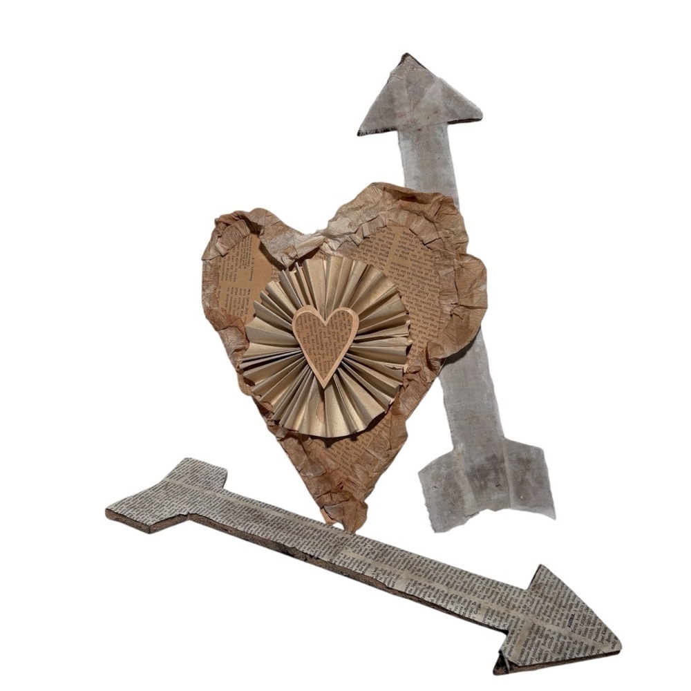 Set Of Handmade Valentines Decor Heart Plus Arrows Shabby Chic - Picture 2 of 6